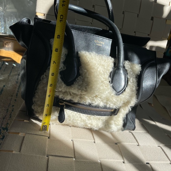 CELINE mini luggage tote bag in leather/shearling - Picture 8 of 15